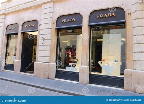 prada outlet rome italy|Prada outlet store Italy.